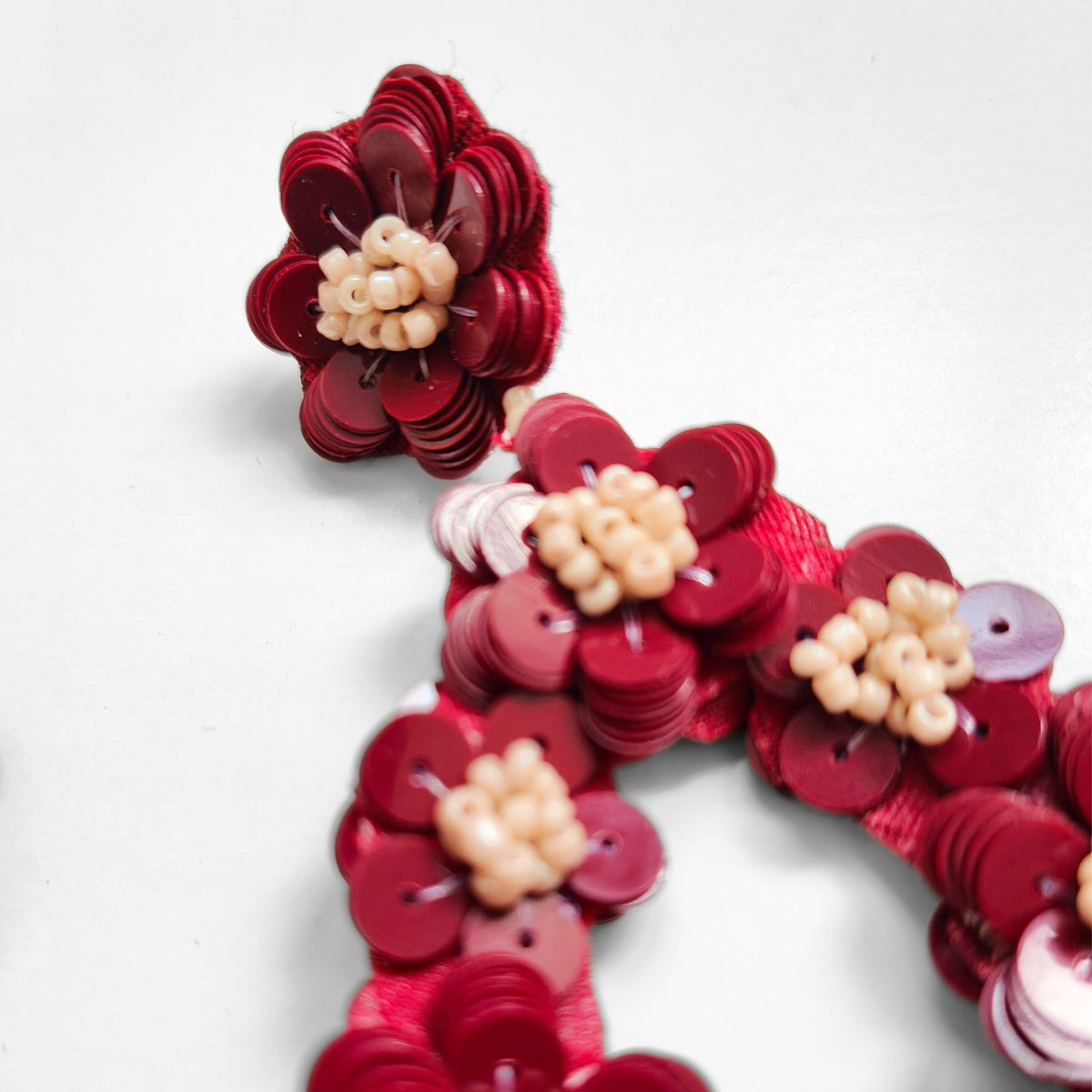 PENDIENTES GOYA BURDEOS