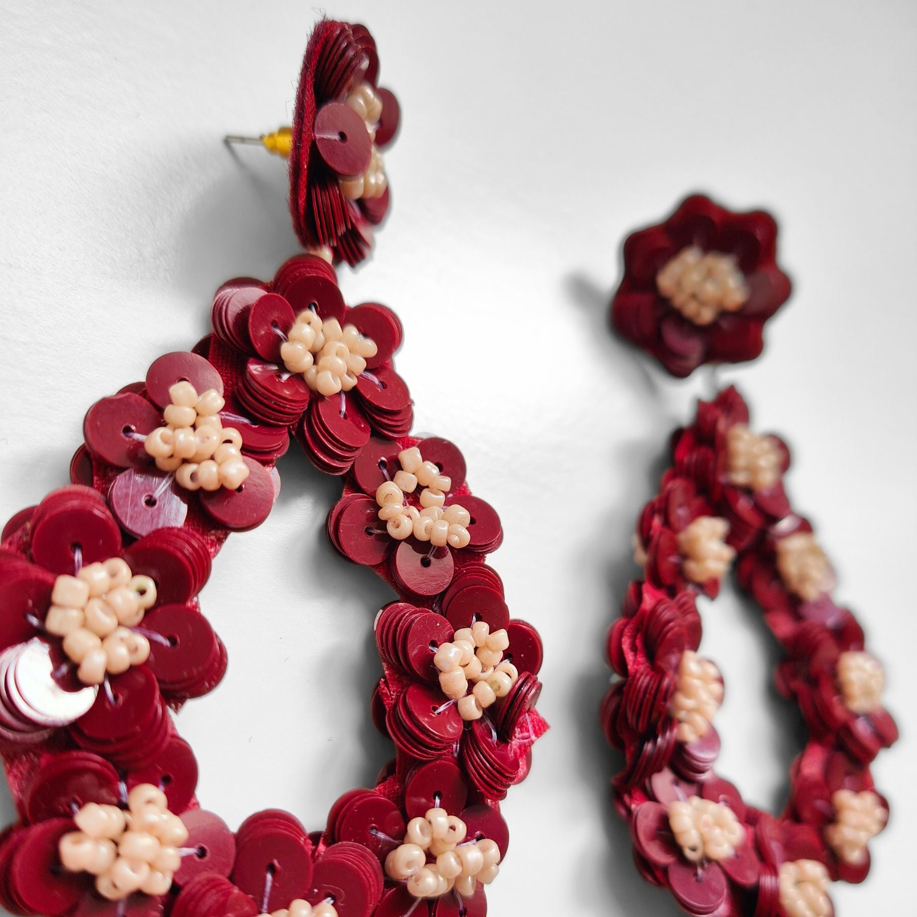 PENDIENTES GOYA BURDEOS