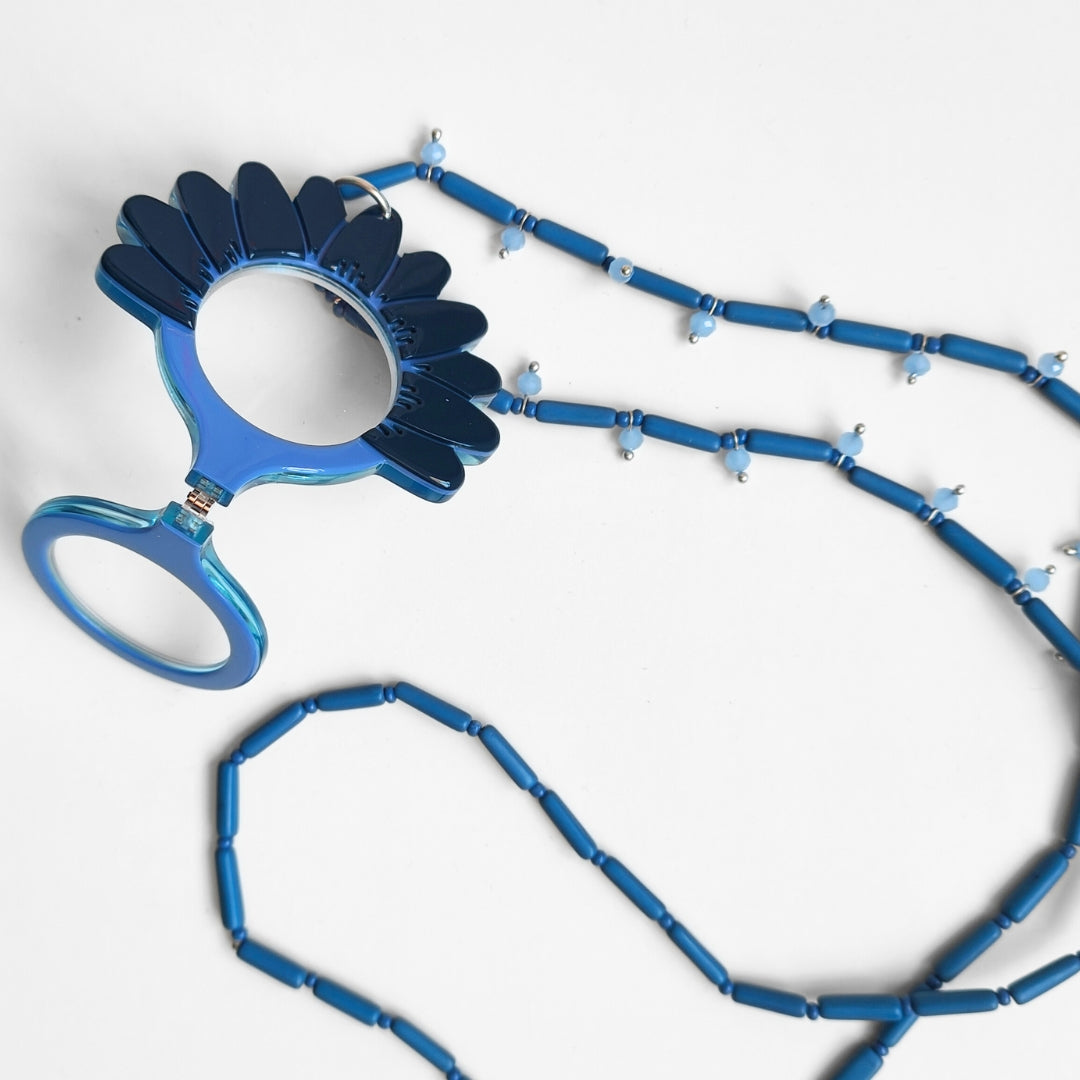 BLUE DAISY