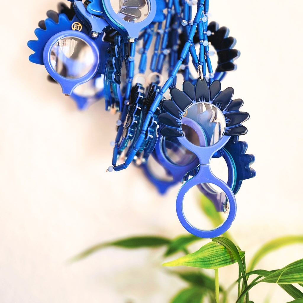 BLUE DAISY