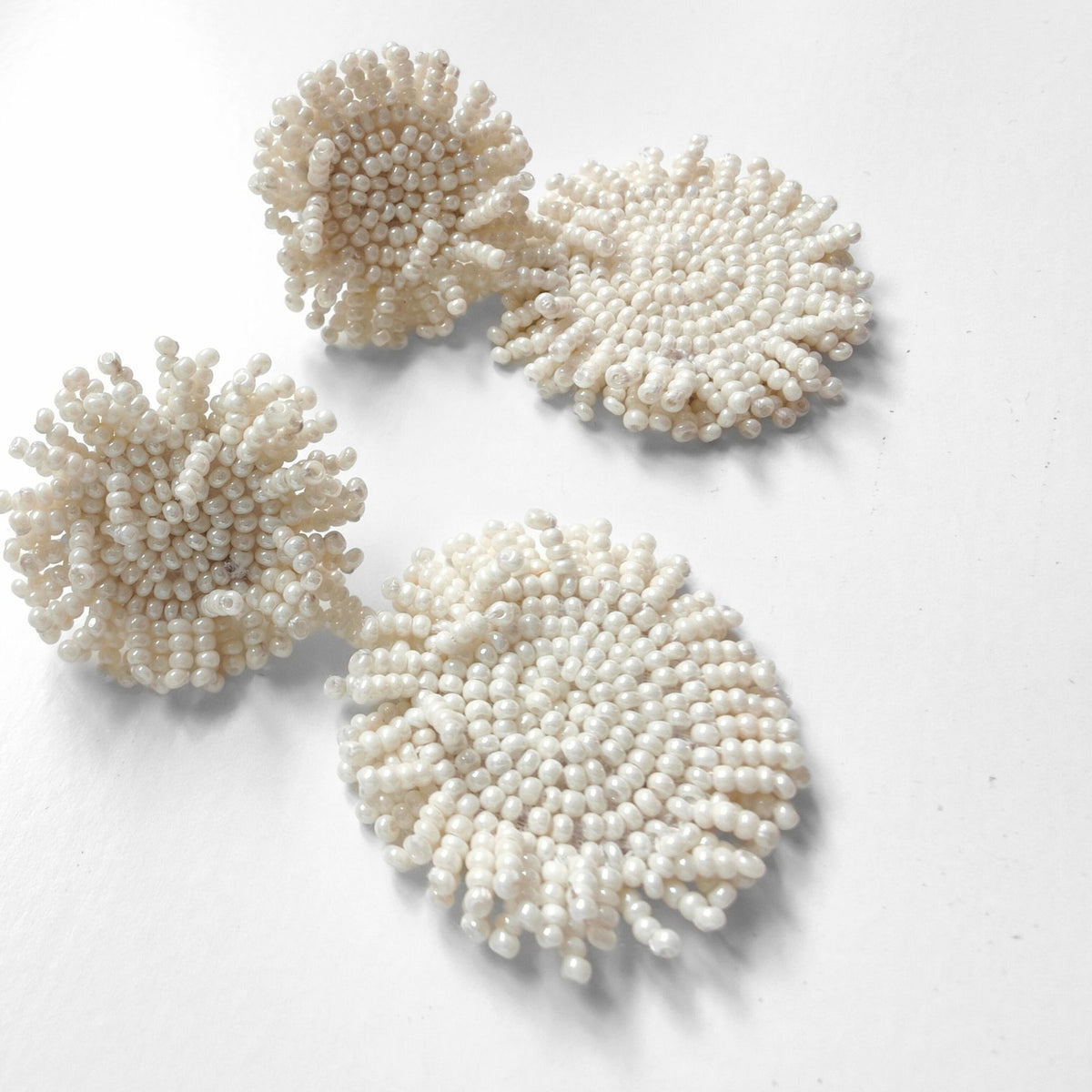 PENDIENTES VAN GOGH BLANCO