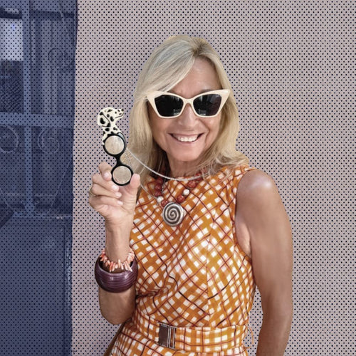 COLGANTE-GAFAS PERRO PINTA