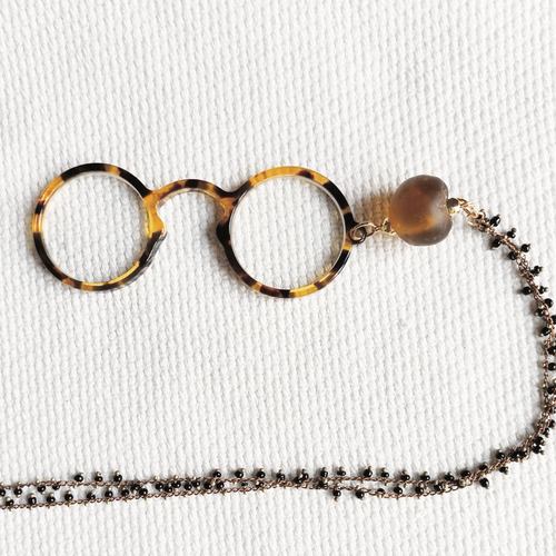 IMPERTINENTE REDONDO CAREY